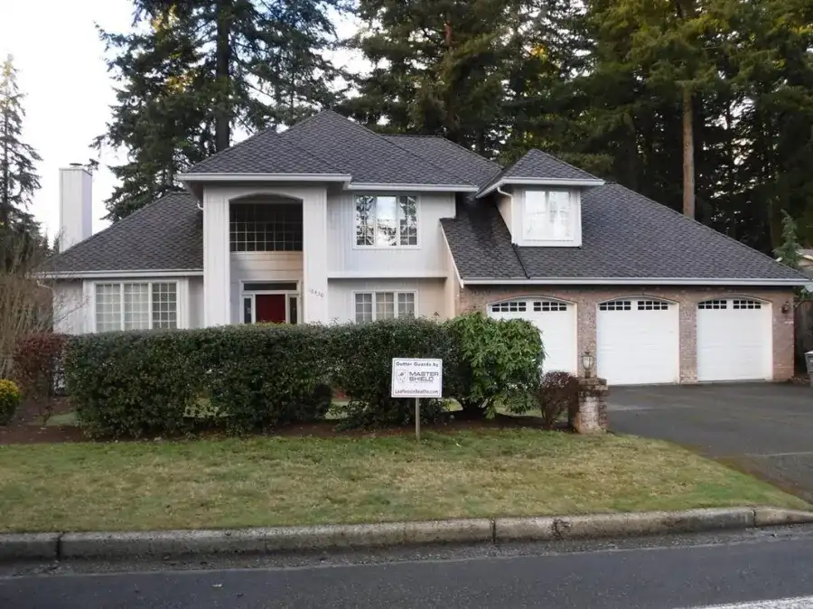 Bellevue Wa Leaflessgutter™ Shield Master Gutter Covers By Leafless In Seattle